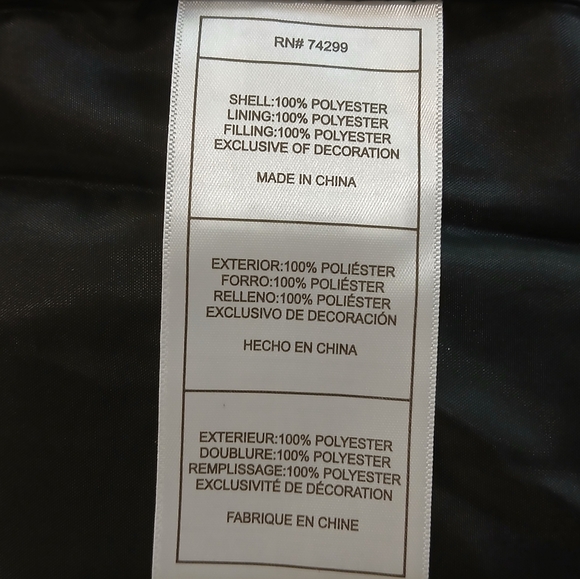 Canada Weathergear sz M Red Quilted Puffer Vest - Picture 10 of 12